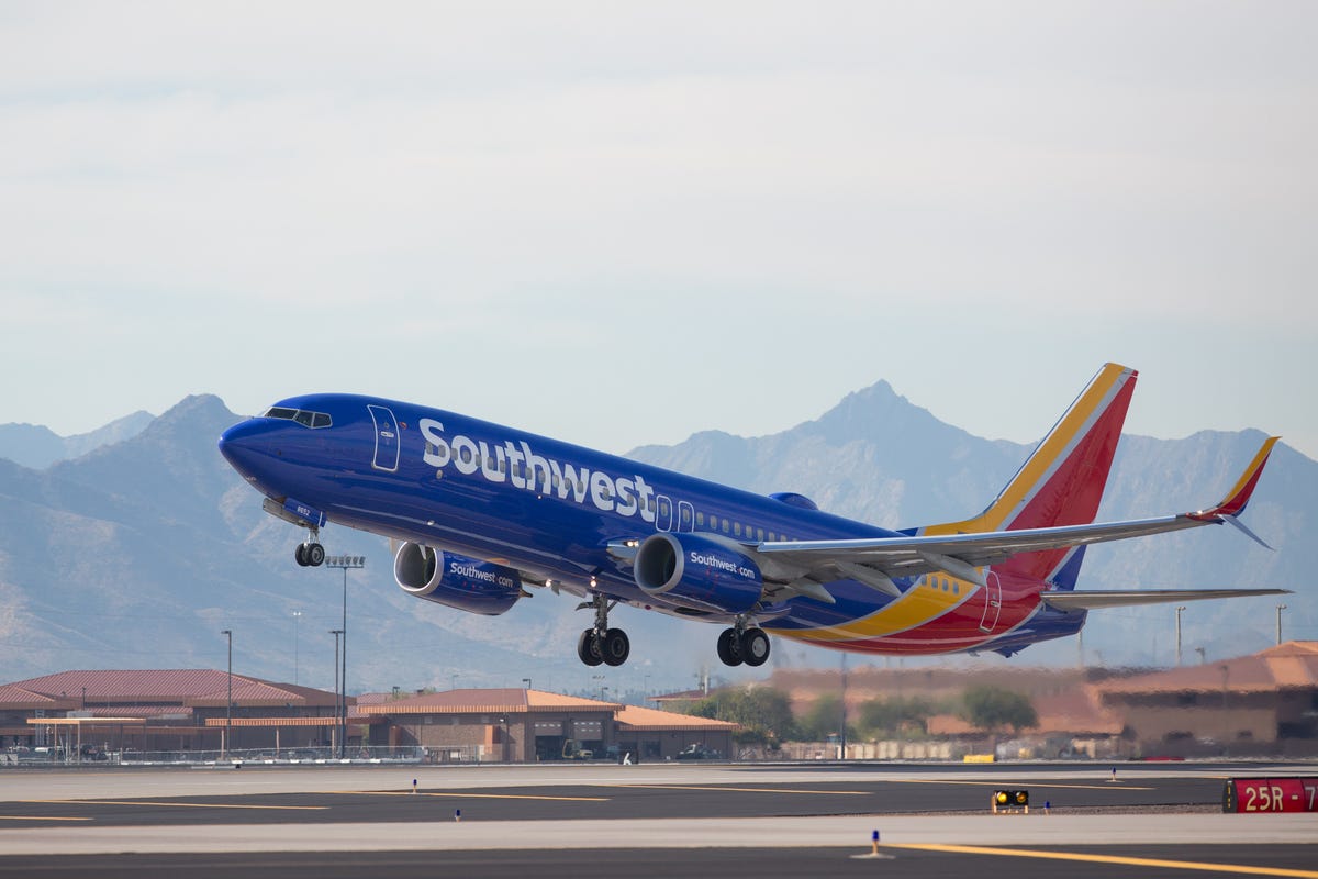 southwest airlines wanna get away luggage